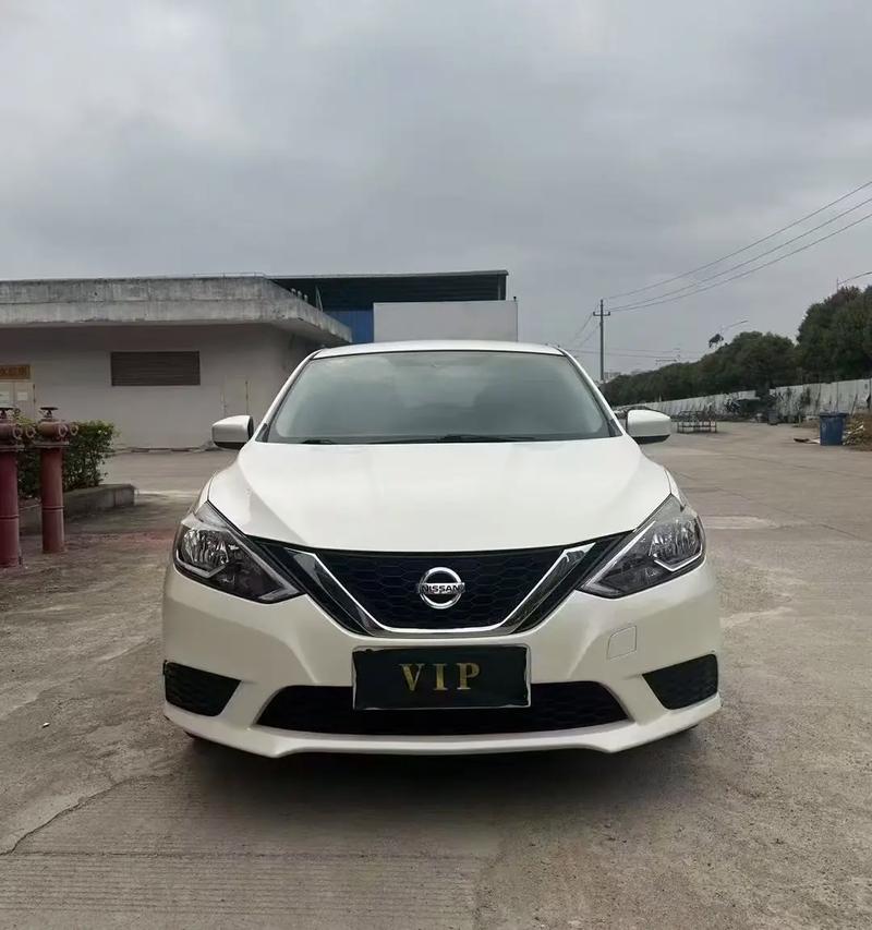 东风日产经典轩逸报价及图片(东风日产经典轩逸汽车之家)