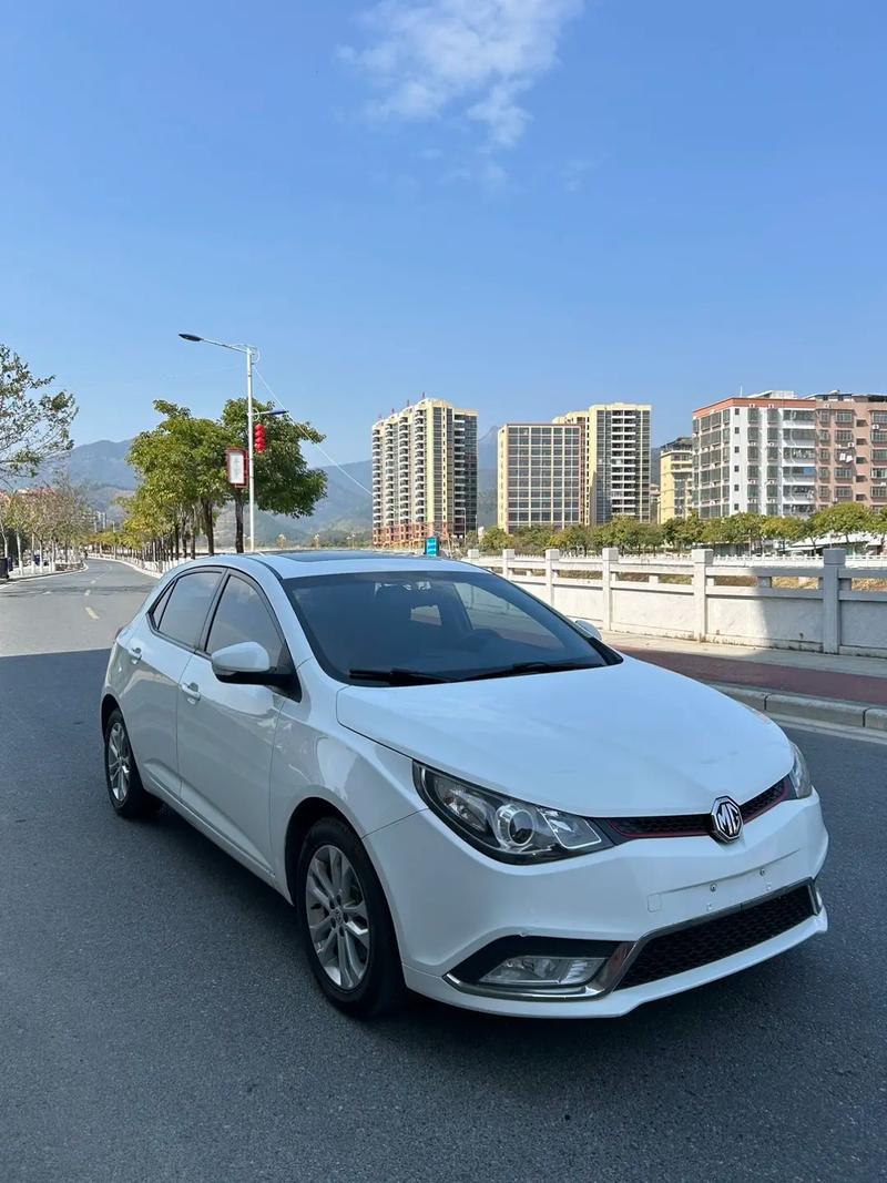 二手名爵5大概多少钱/二手名爵5新款