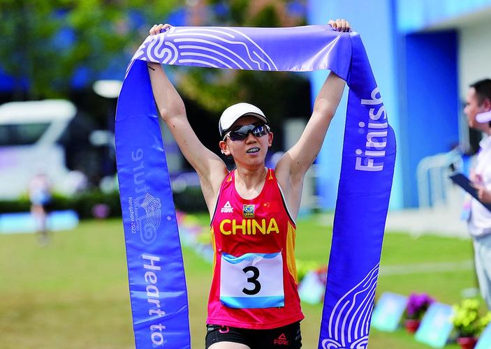 女子现代五项／现代五项女运动员