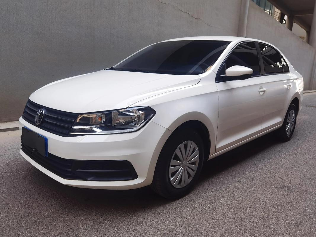 桑塔纳2000图片 普通桑塔纳2022款报价及图片