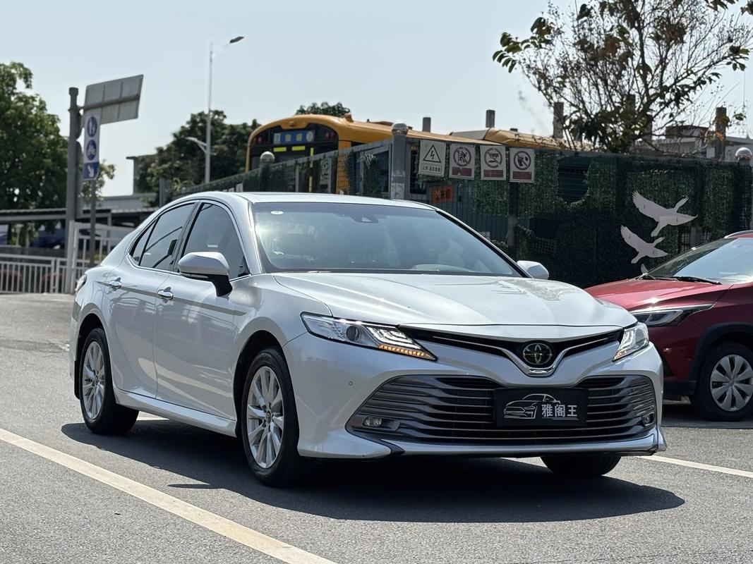 丰田凯美瑞试驾体验 丰田凯美瑞2020试驾体验