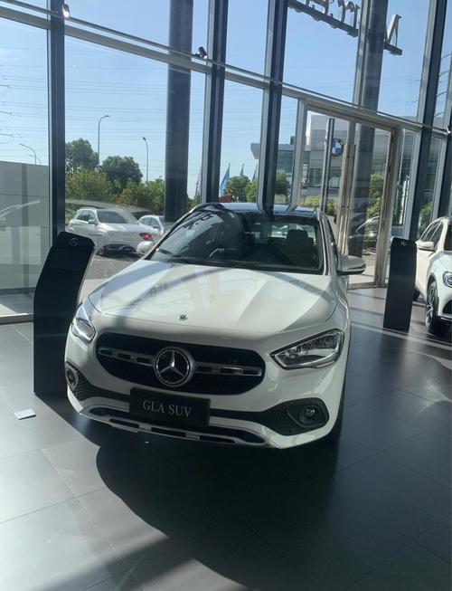 奔驰gla200怎么样值得买吗(奔驰gla200口碑怎样)