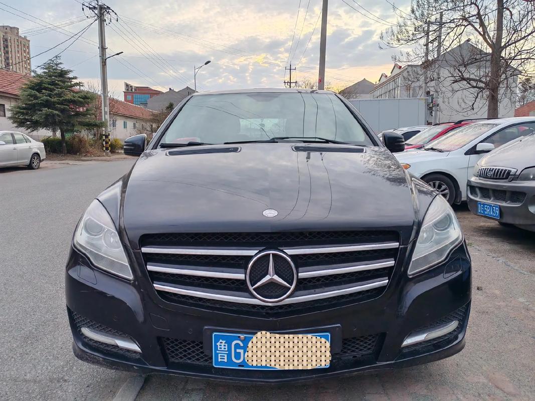 奔驰r350商务车报价2023款(奔驰r350商务车报价2013)